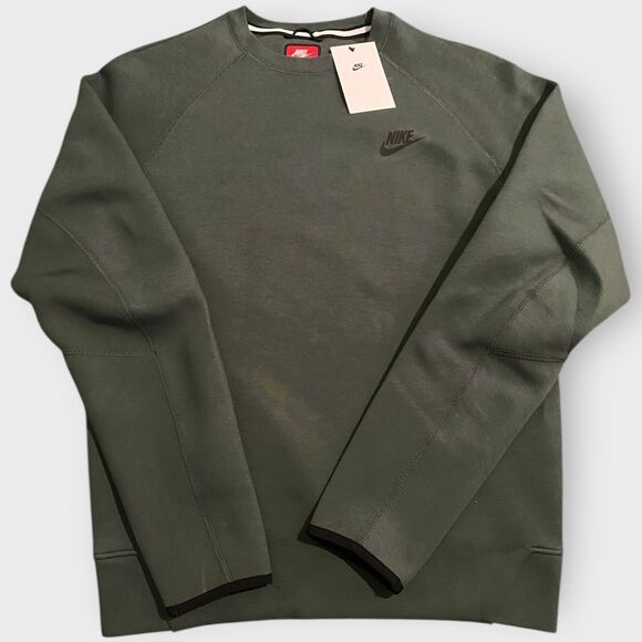 Nike Sportswear Tech Fleece Crewneck Pullover Green Sweatshirt Mens size Small - Picture 1 of 10